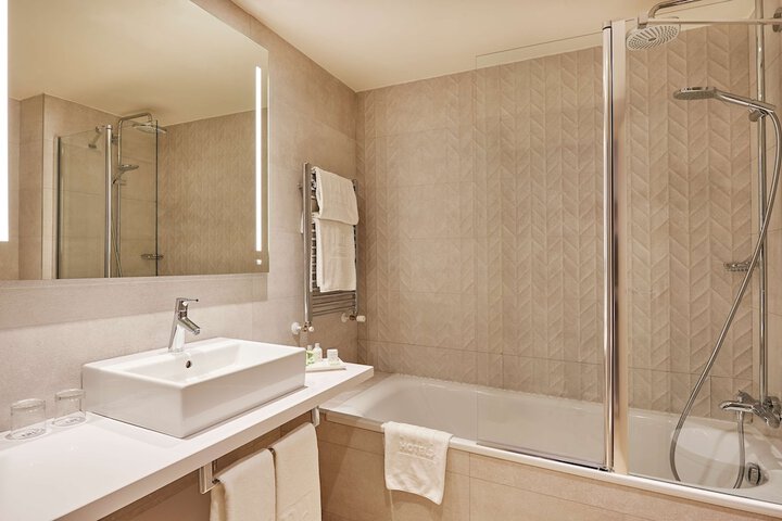 Bath Photo