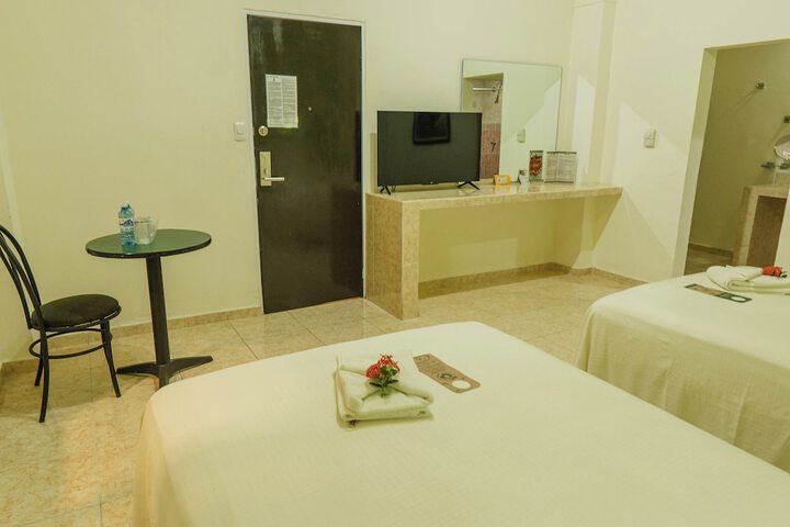 Room 7 of 40