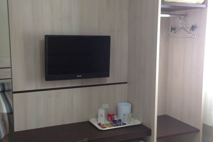 Room 11 of 44