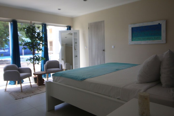 Room 29 of 40