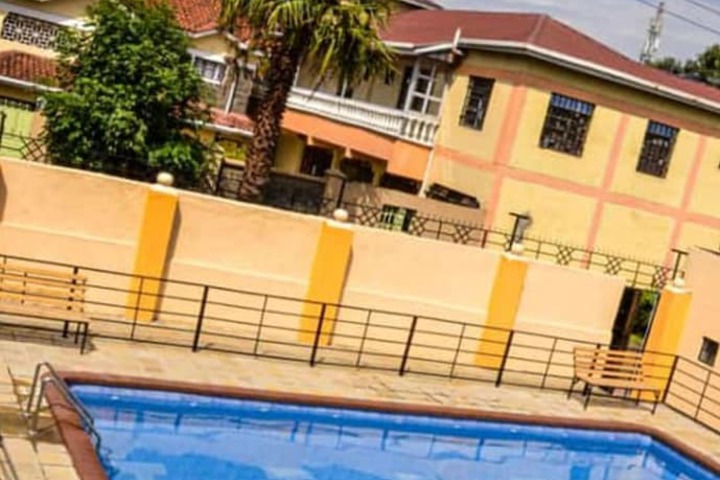 Pool 12 of 15