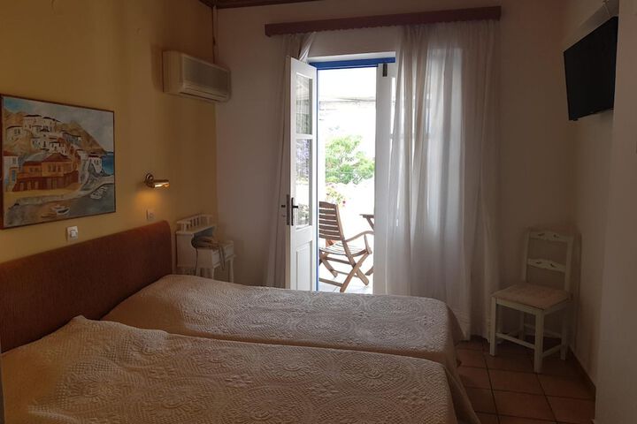 Room 15 of 55