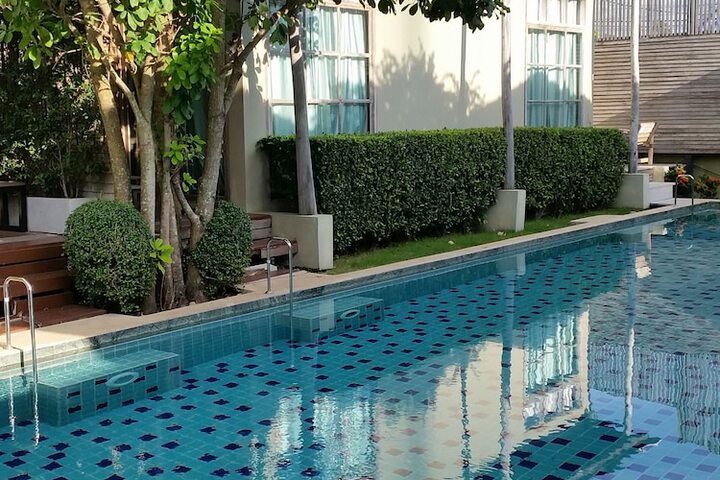 Pool 74 of 93