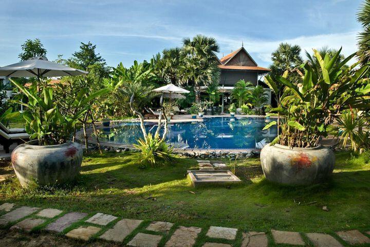 Pools & Facilities