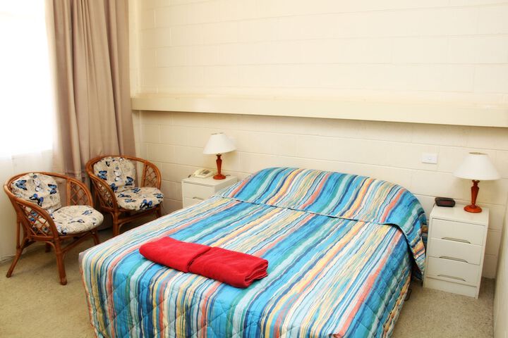 Room 4 of 29