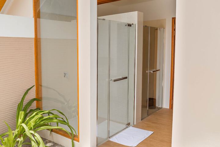 Room 45 of 119