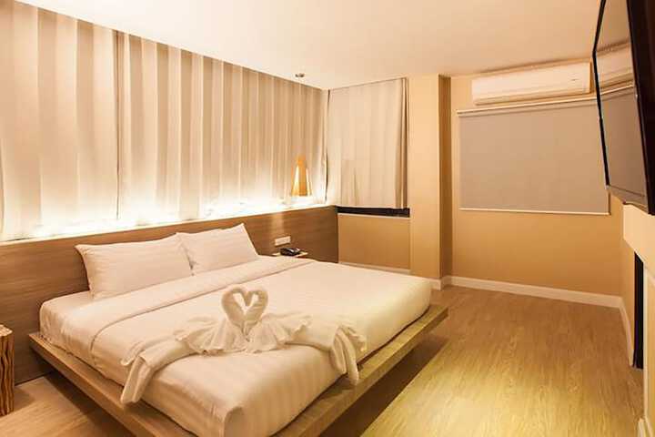 Room 13 of 59