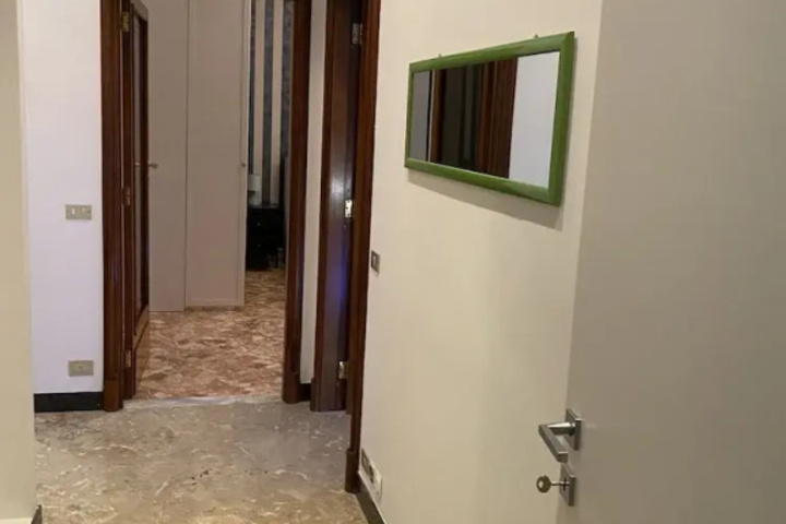 Room 16 of 21