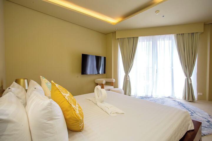 Room 22 of 208