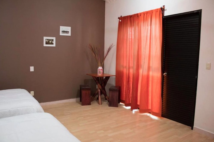 Room 13 of 70