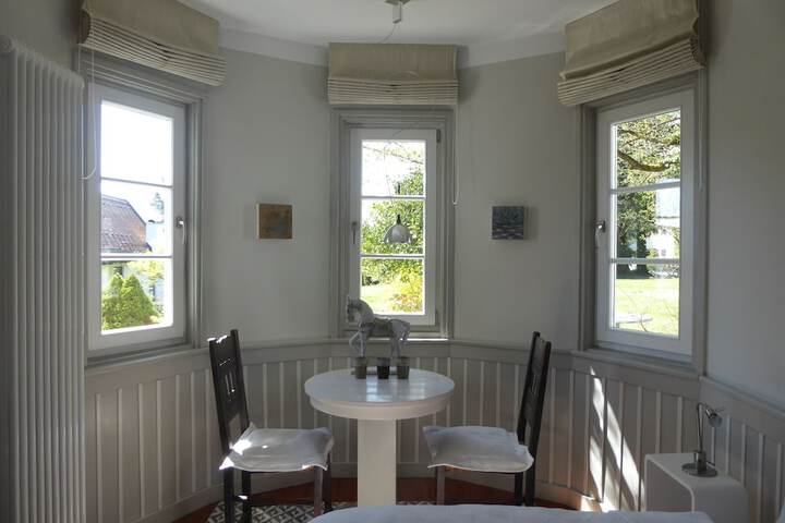 Room 14 of 52