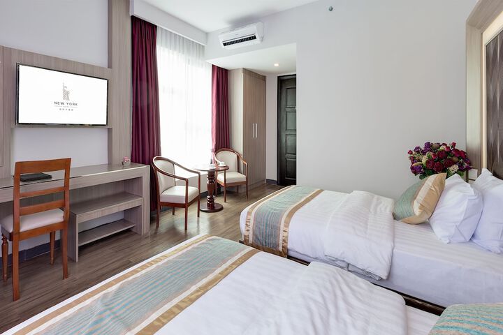 Room 10 of 70
