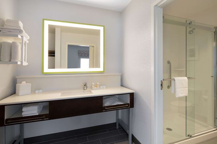 Bathroom shower