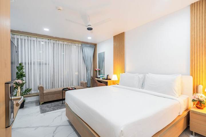 Room 21 of 47