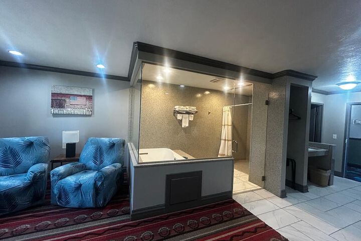 Room 26 of 51