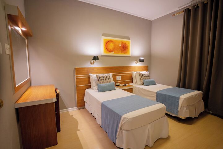 Room 39 of 175