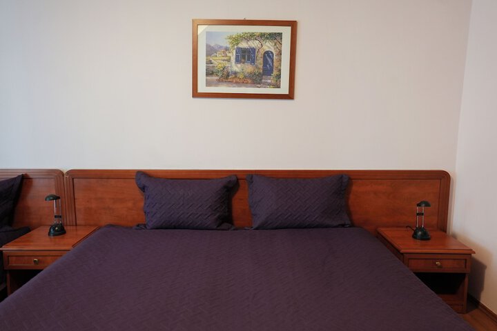 Room 5 of 23