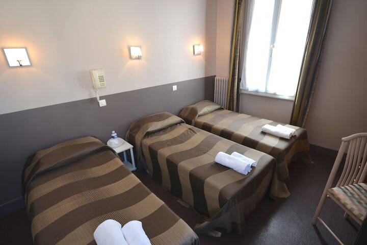 Room 7 of 38