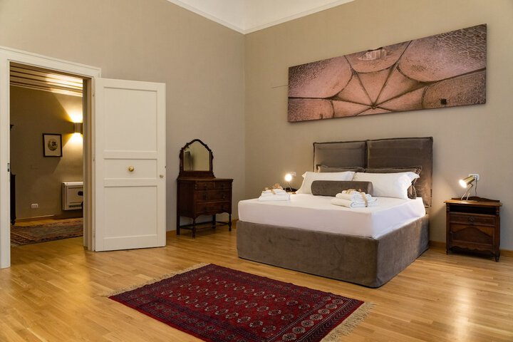 Room 20 of 66