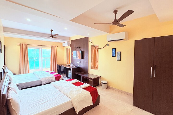Room 36 of 62