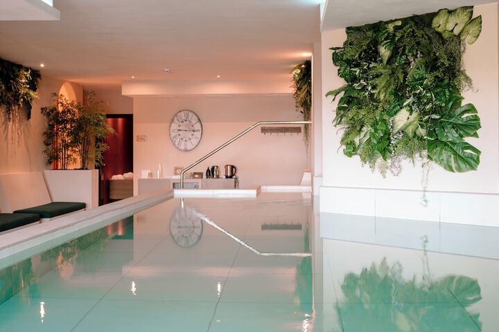 Pool 29 of 40