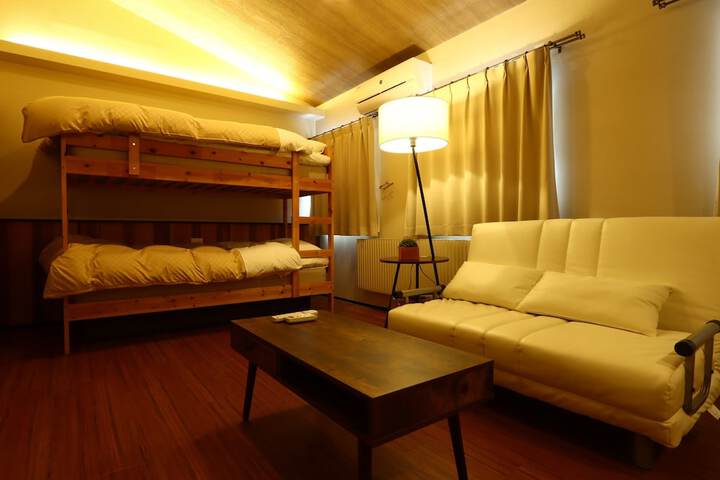 Room 21 of 110