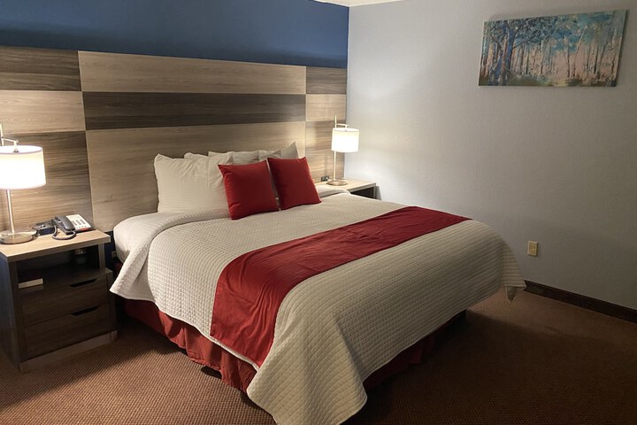 Room 4 of 56