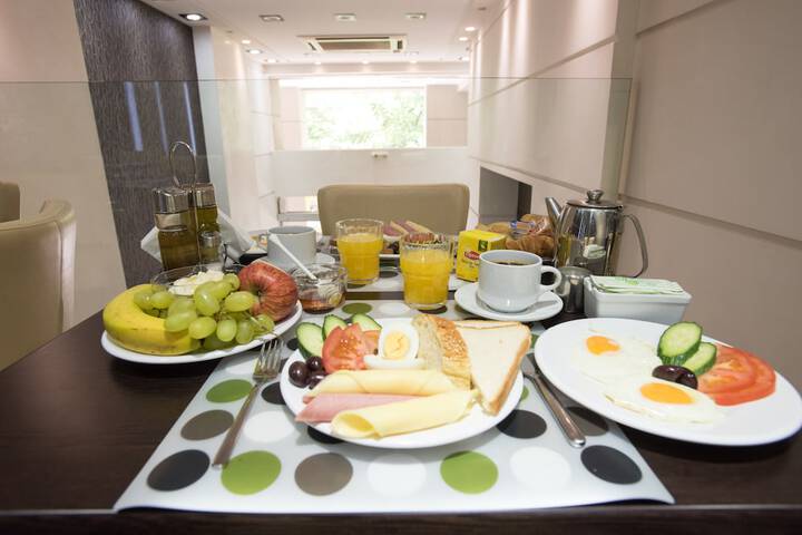 Breakfast/Coffee Service 55 of 74