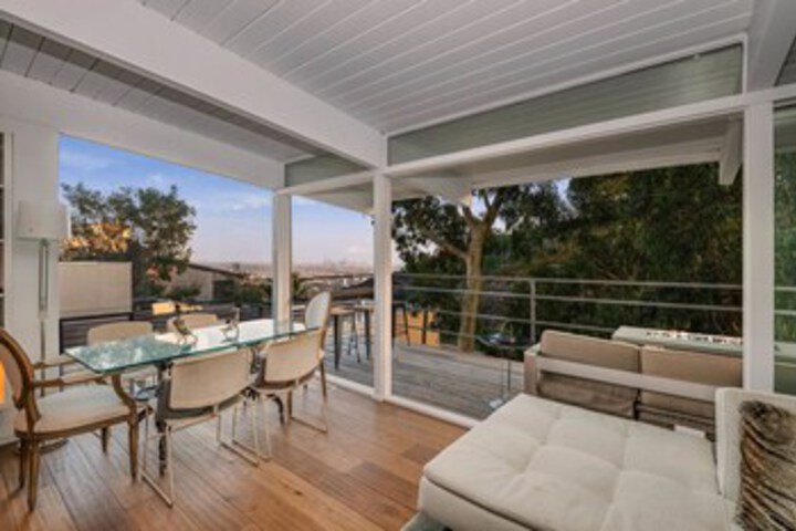 Terrace/Patio 5 of 19