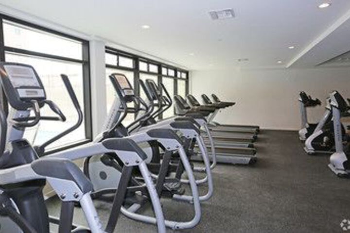 Health and Fitness 9 of 32