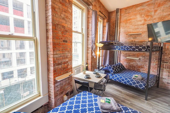 Room 185 of 268