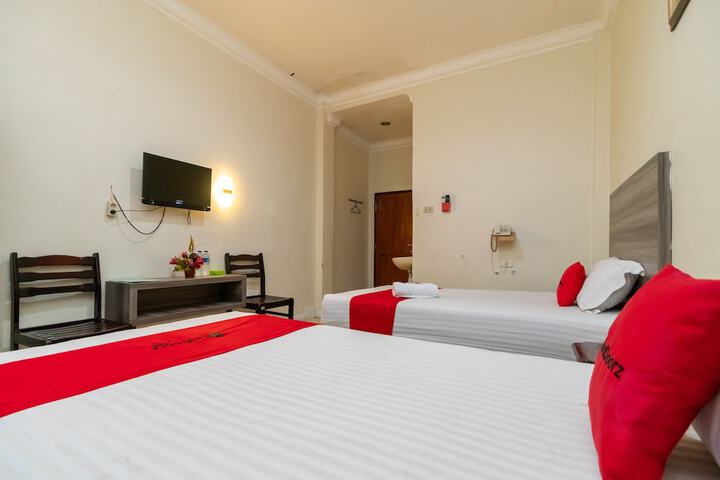Room 19 of 39