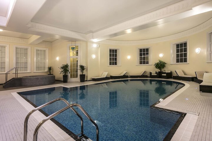 Pool 63 of 105