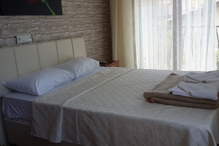 Room 18 of 64