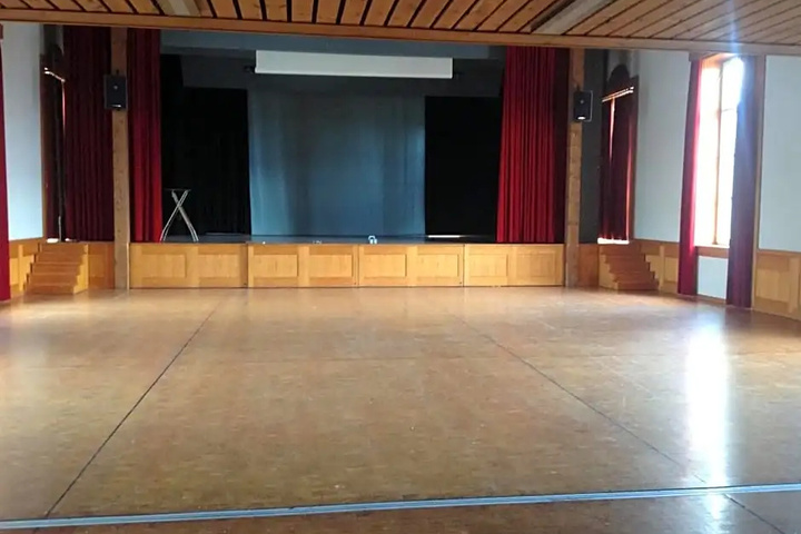 Room 13 of 22