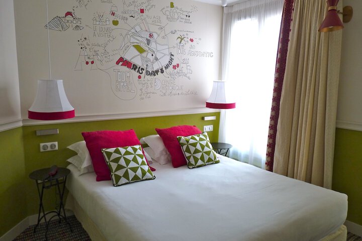 Room 9 of 40