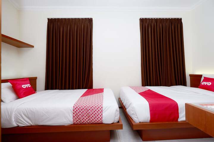 Room 10 of 46