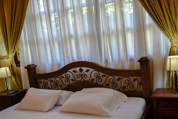 Room 29 of 178
