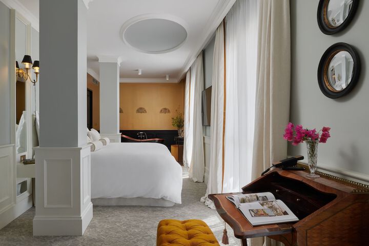 Room 11 of 62