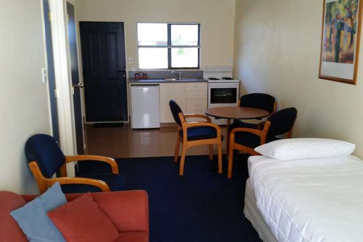 Room 7 of 26