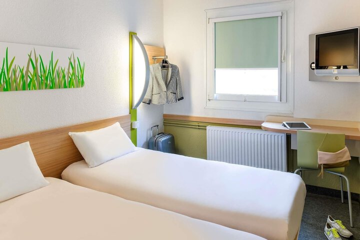 Room 29 of 52