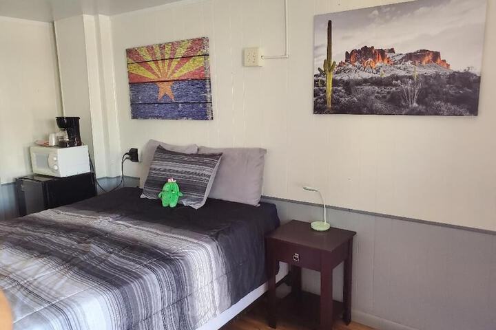 Room 13 of 39