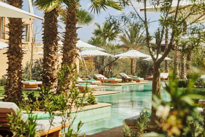 Pool 42 of 132