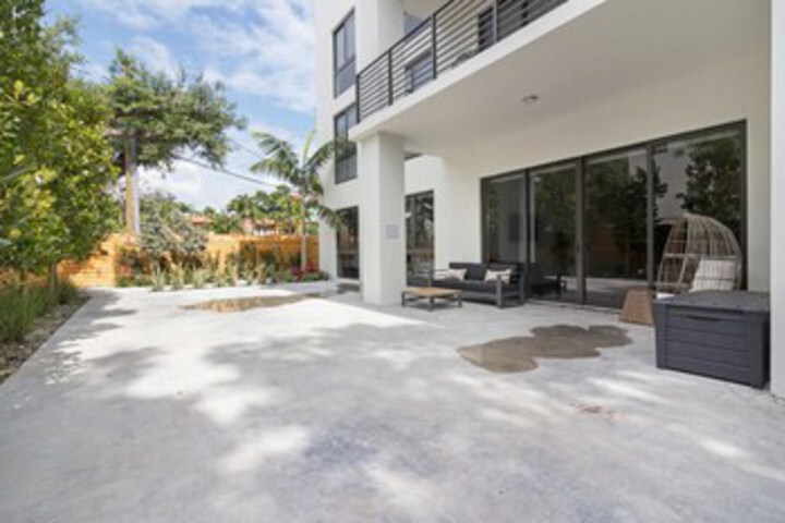 Terrace/Patio 186 of 188