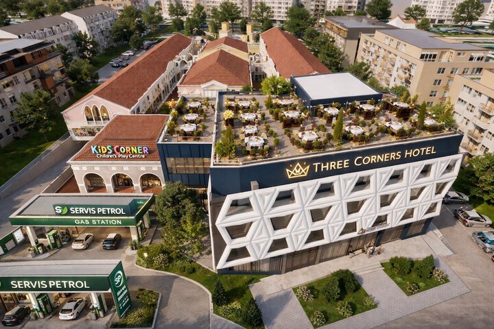Exterior of Three Corners Hotel