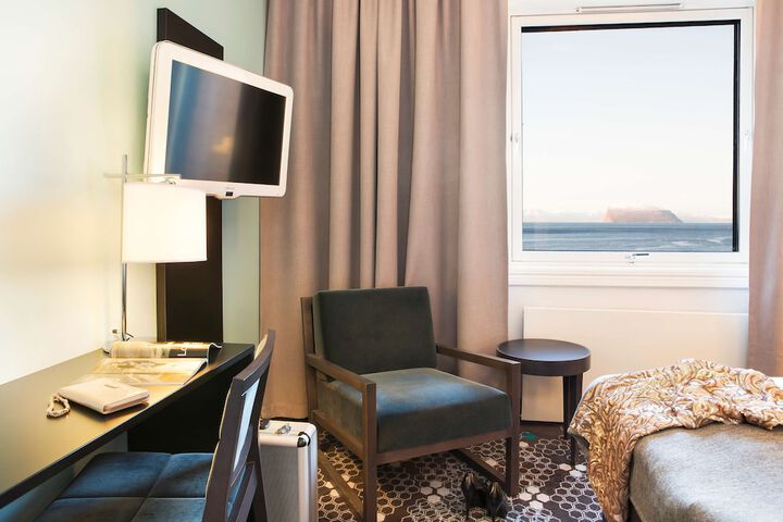 Room 20 of 40