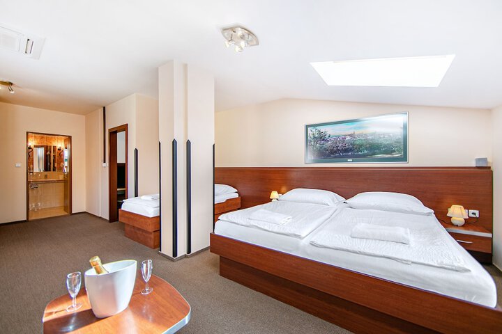 In-room business center