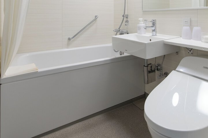 Clean Restrooms