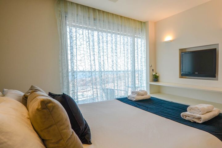 Room 60 of 315