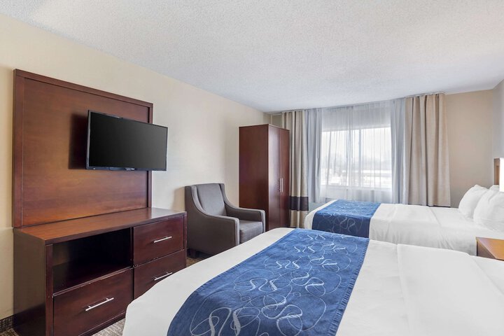 2 Queen Beds Suite (12 of 12)